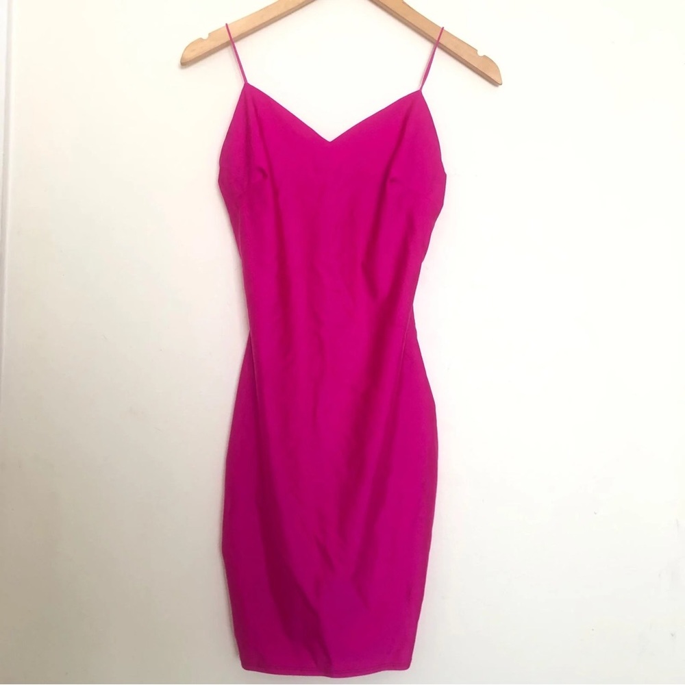 Barbie girl 🎀 fluorescent neon highlighter pink dress